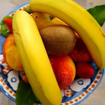 לינה וארוחת בוקר Maison Ligea סורנטו